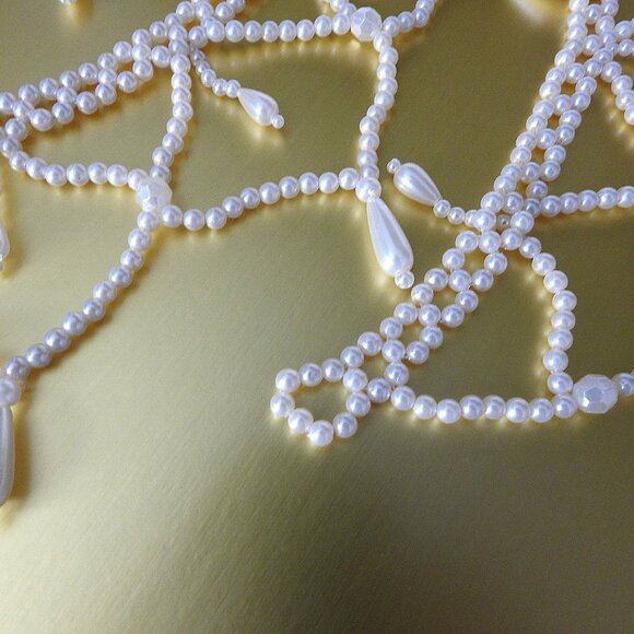 Faux Pearls Beaded Christmas Tree Garland 6 ft The House of Louis Nichole - Picture 4 of 11